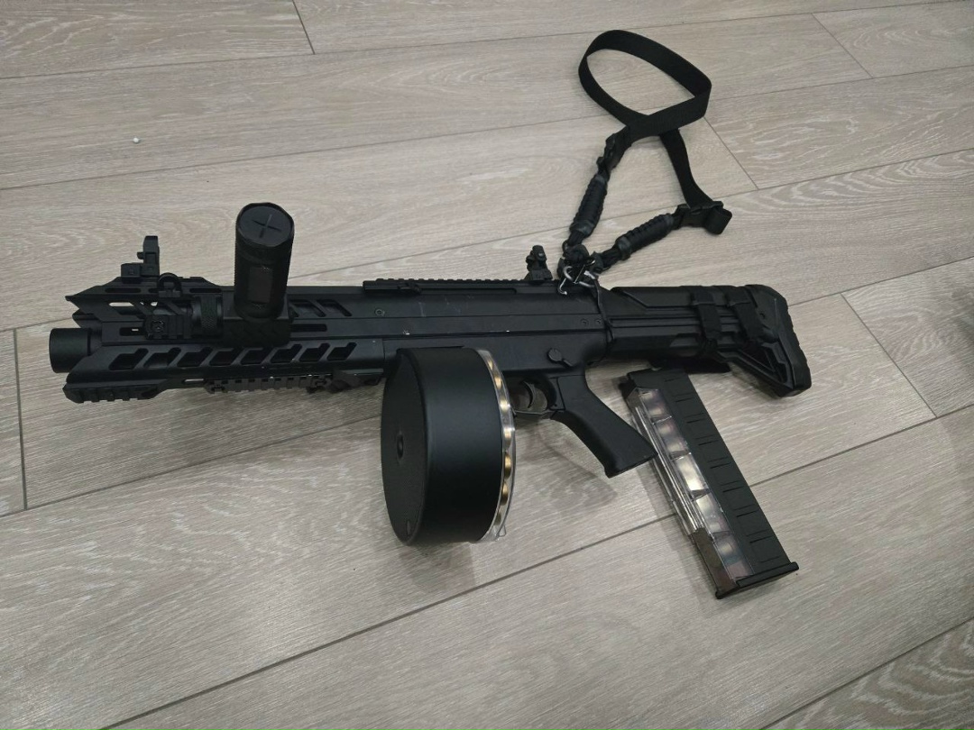 SGR 12 от Cyma Platinum